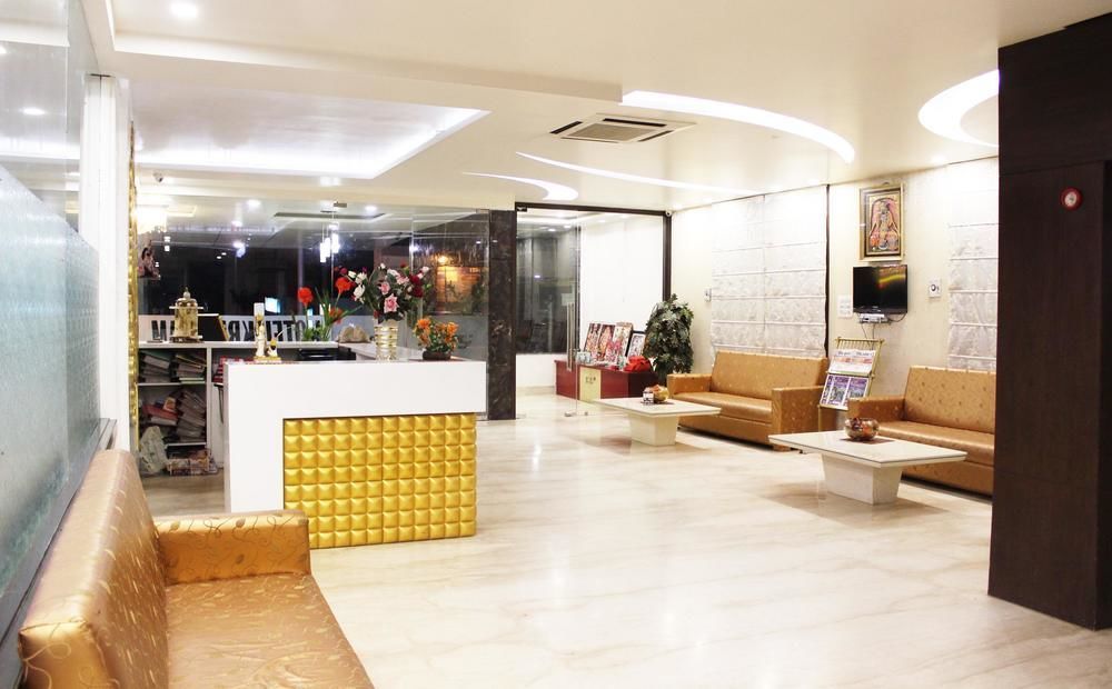 Hotel Krishna International Vrindāvan Exterior photo